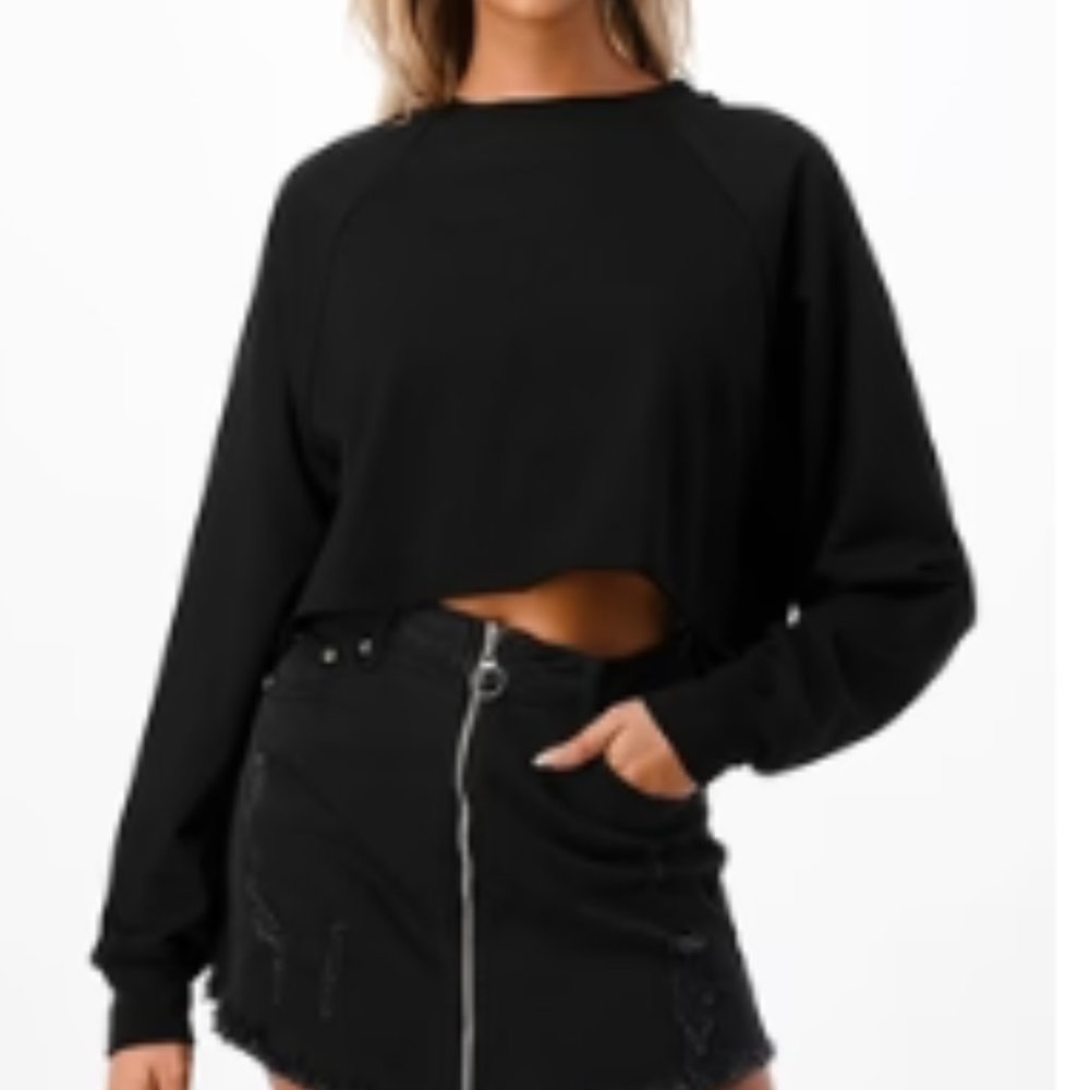 Sweatshirt